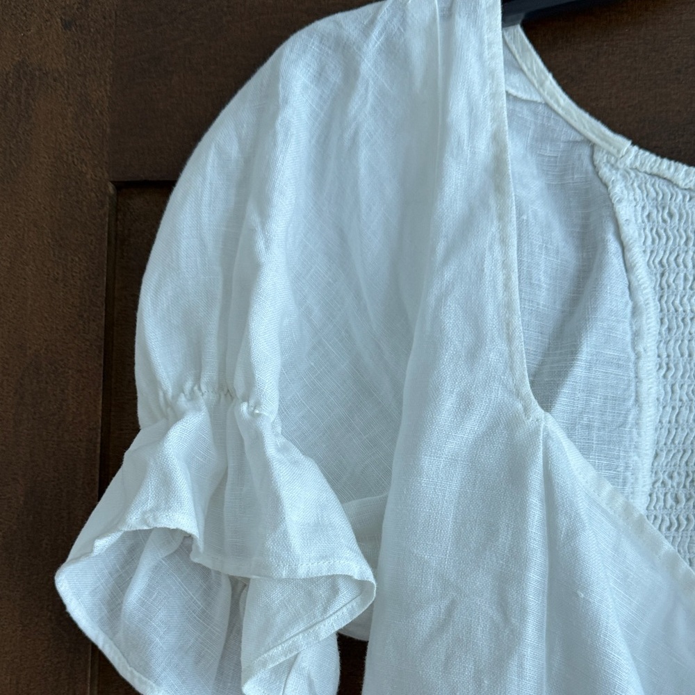 White Women's Top Reformation - Picture 5 of 6